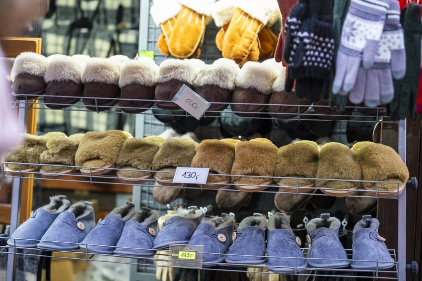 Jarmark Bożonarodzeniowy 2024 we Wrocławiu - na zdjęciach produkty, które można kupić na jarmarku